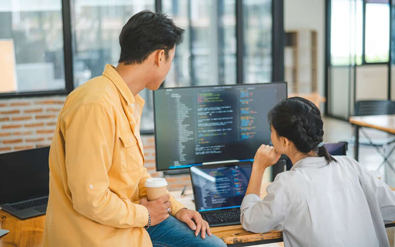 Long-Term Growth Benefits of a Custom WordPress CMS Website for Modern Enterprises